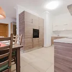 102 Seafront 3Bed Sliema With Pool By Homely